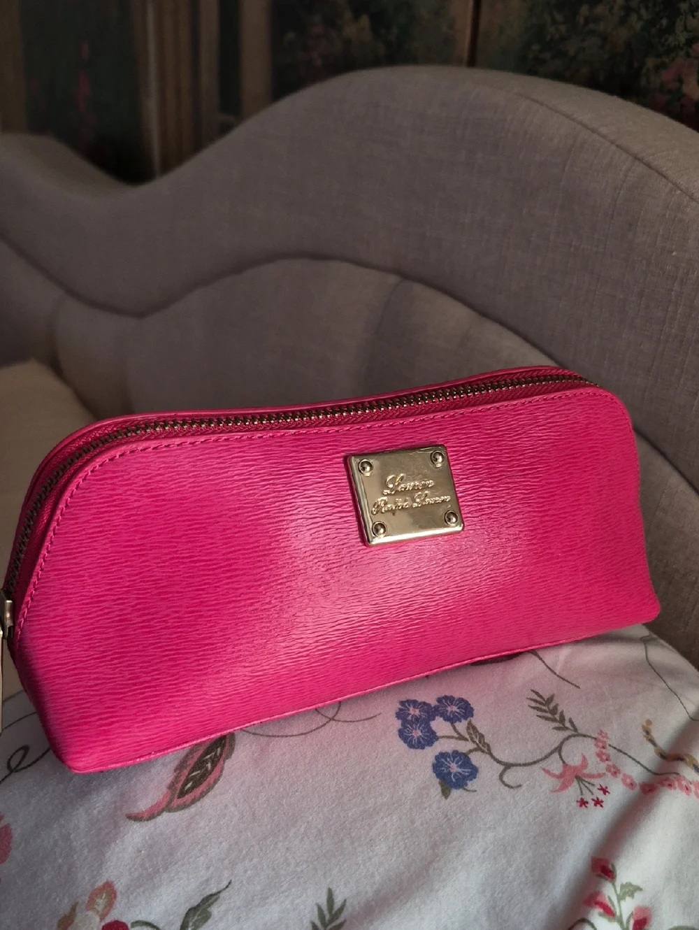 Vintage Lauren Ralph Lauren Pink Sloan Street Trangle Cosmetic Make-Up Bag Case